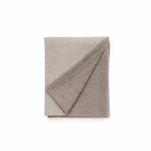 Mata zabezpieczająca kanapę